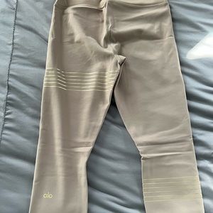 Alo leggings